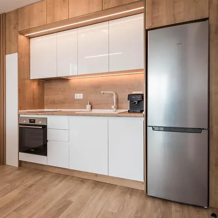 Designer Apartments 300M From The Beach I Azur Panorama Apartment